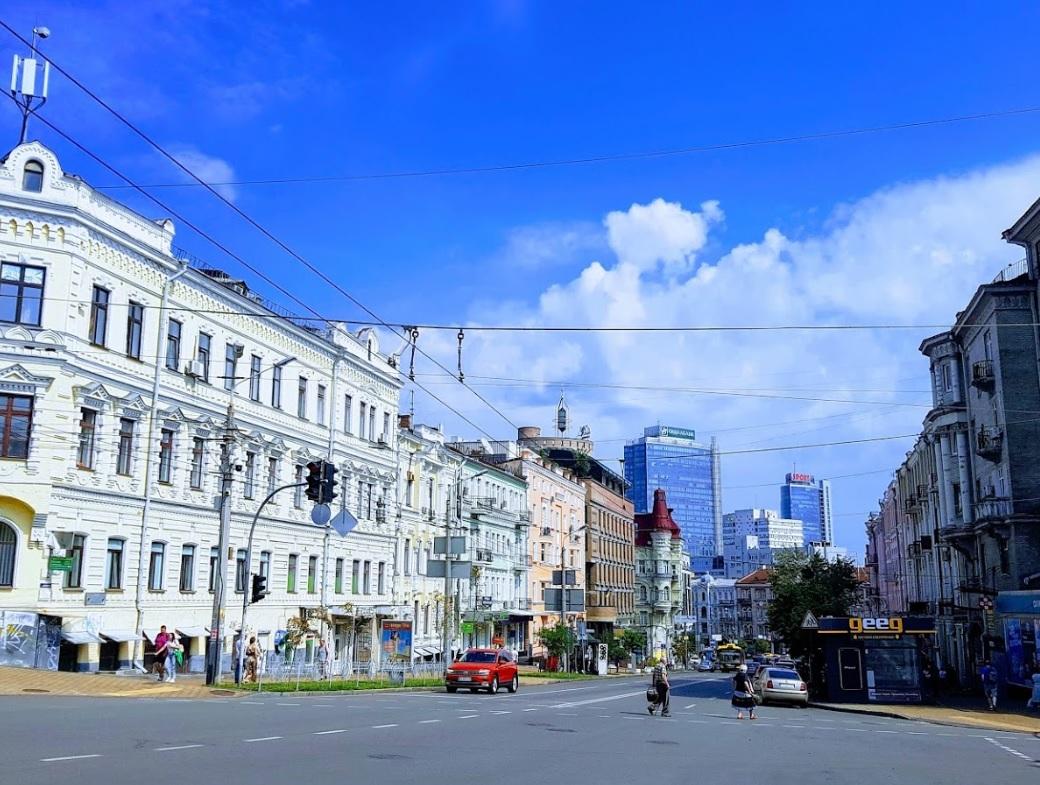 Улица Льва Толстого