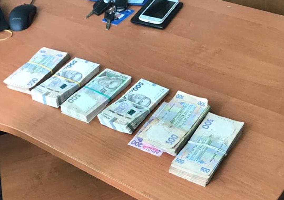Укрзализныця, взятка