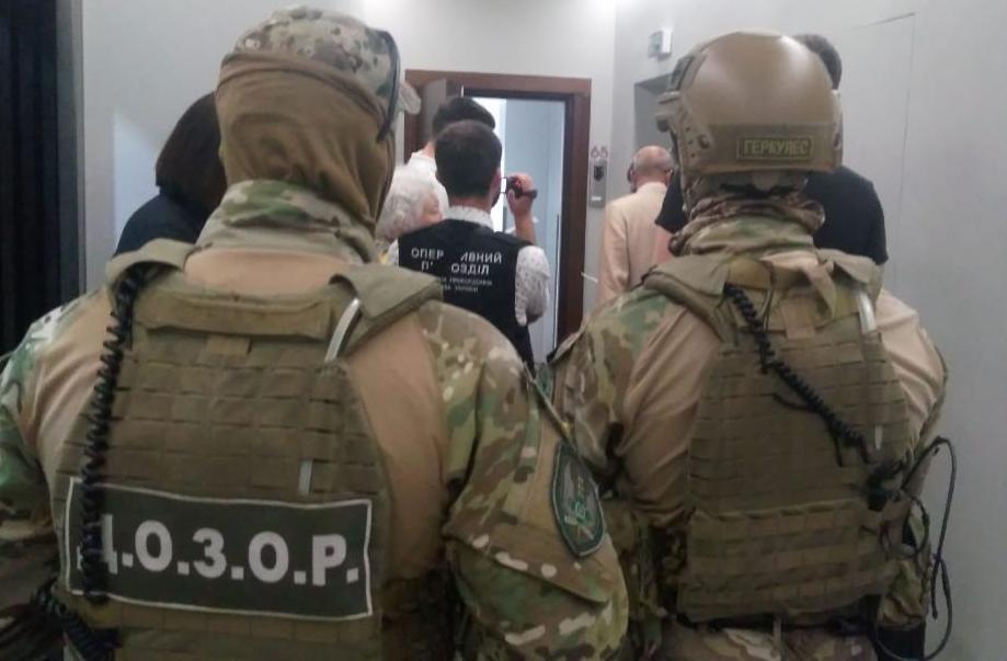 обыски, фальсификация лекарств