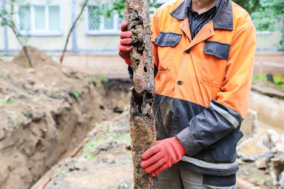 ржавые трубы, теплосеть, замена
