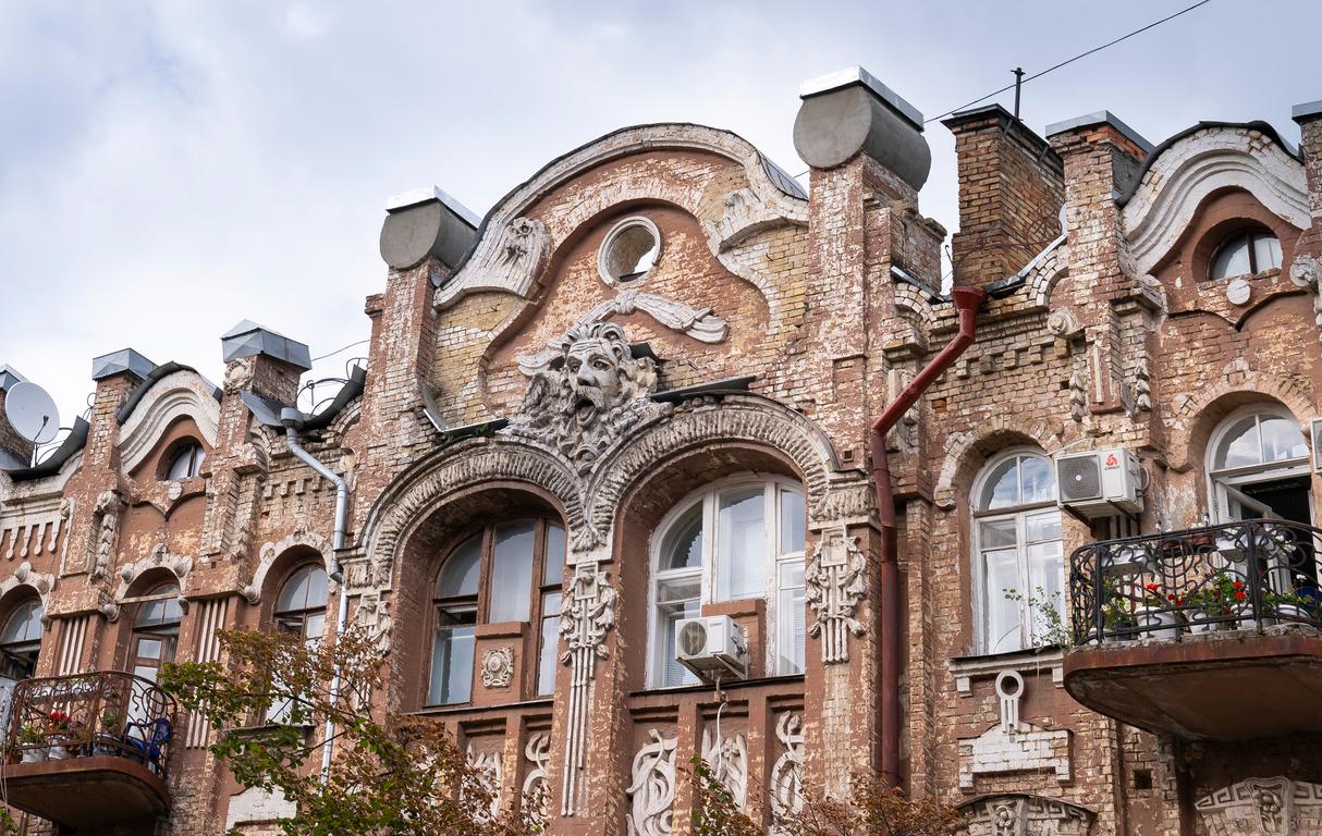 Утраченный и сохраненный город Брадтмана
