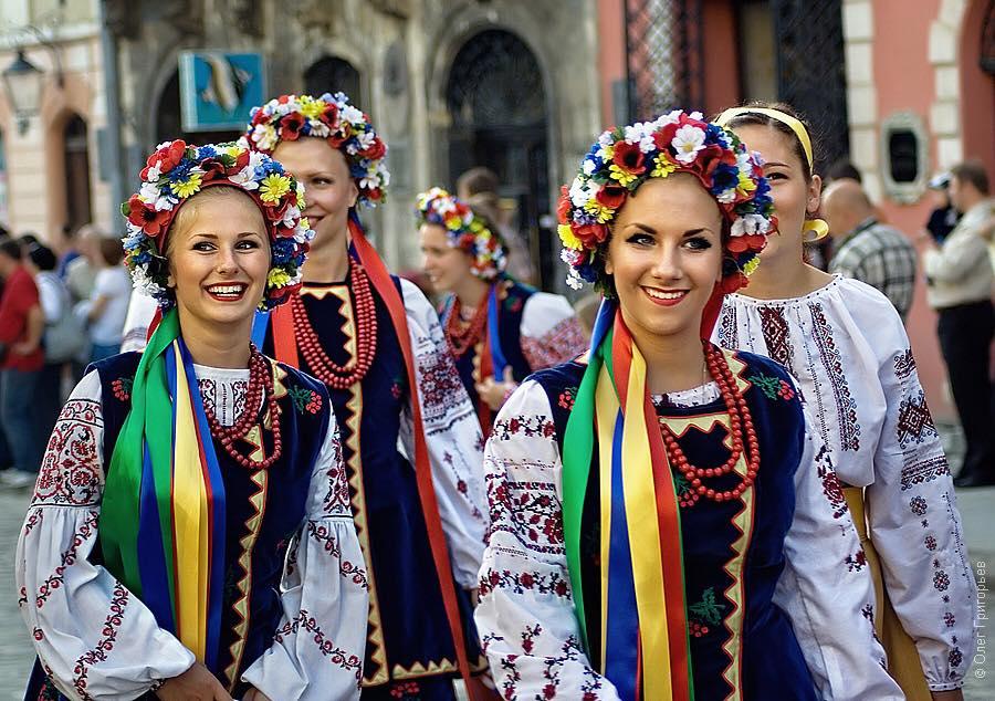 украинки, население
