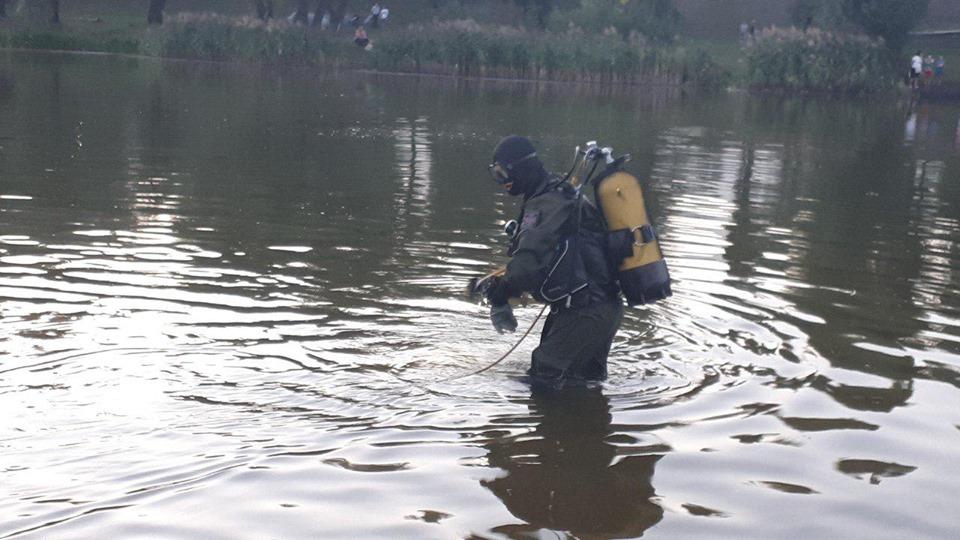 водолаз, озеро