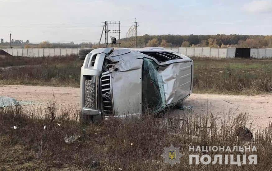 Под Киевом 14-летний парень перевернулся на внедорожнике и погиб