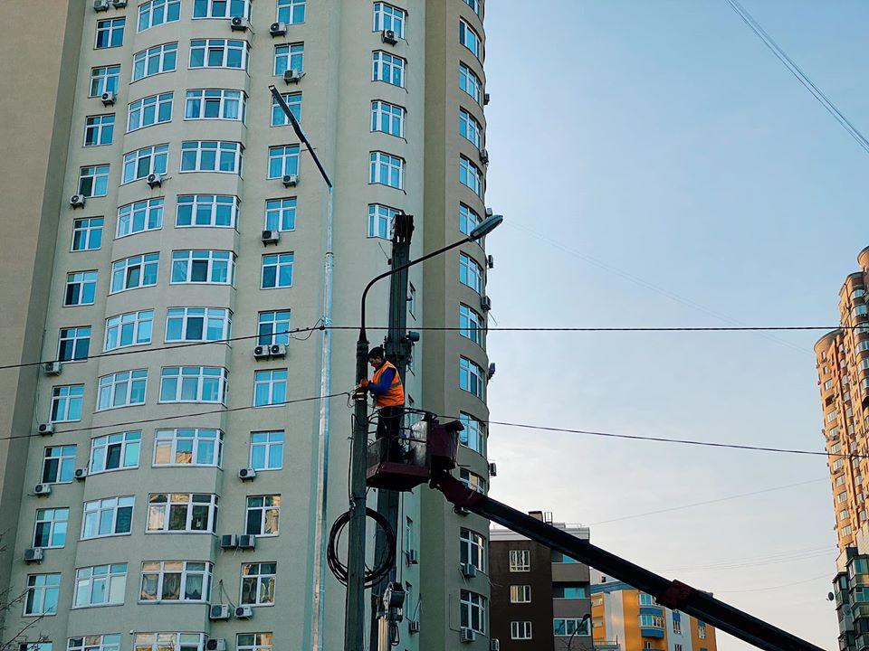 ул Драгоманова