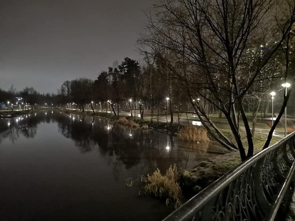 парк победа фонари