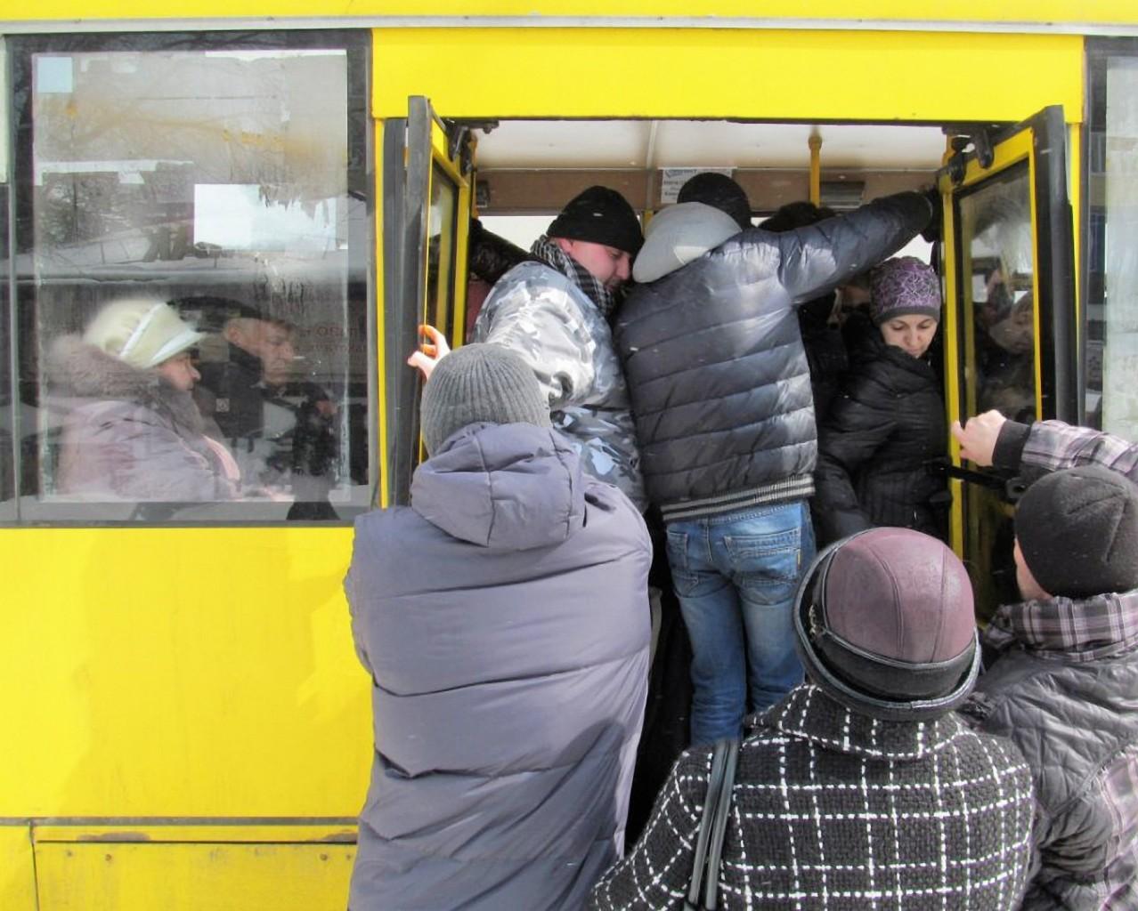 забитая маршрутка