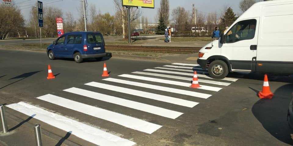 дорога, переход, разметка