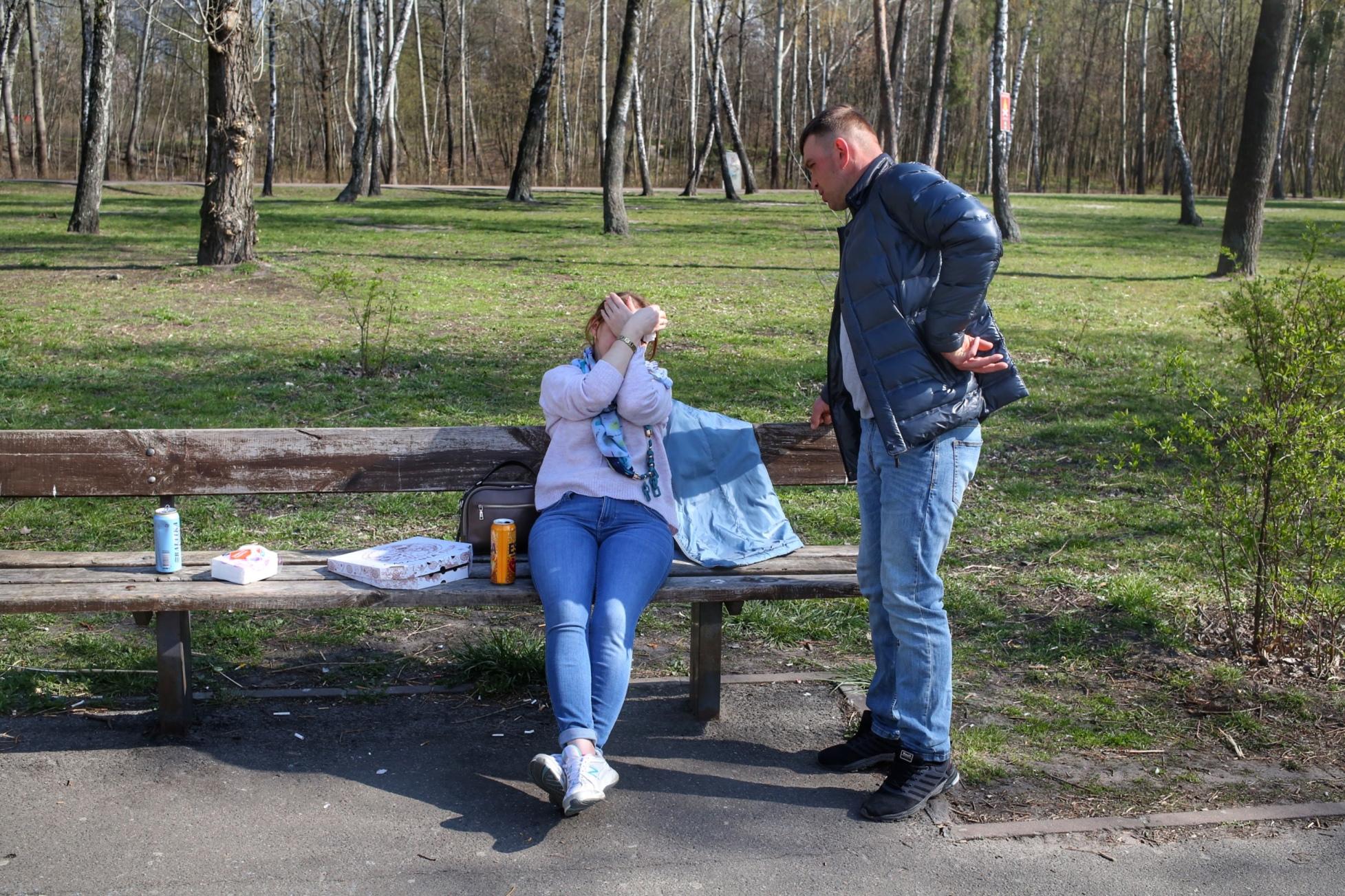 Киев карантин люди парк