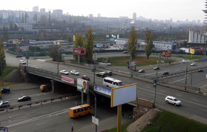 Чекайте заторів. Ще один шляхопровід Києва починають ремонтувати
