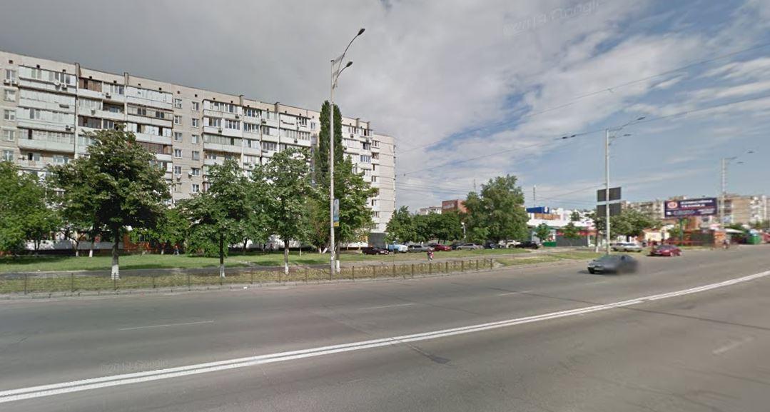 Рух вулицею Драйзера буде частково обмежено