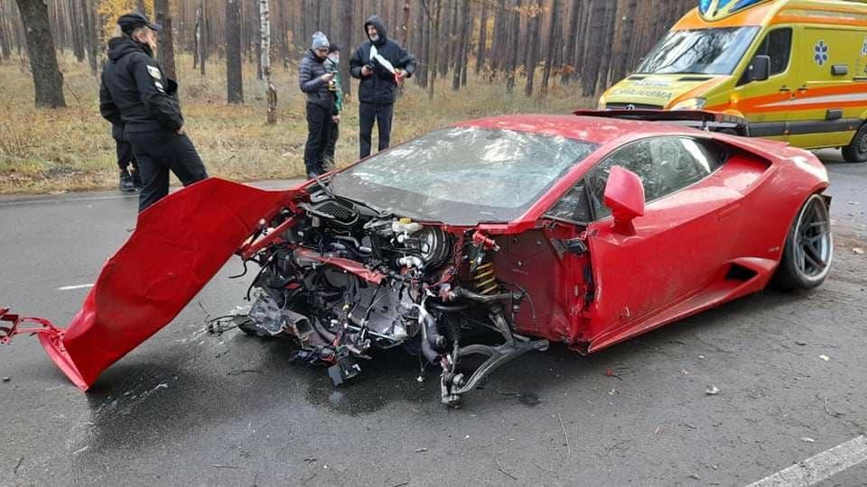 На Київщині під час зйомок фільму розбився спорткар Lamborghini (ФОТО)