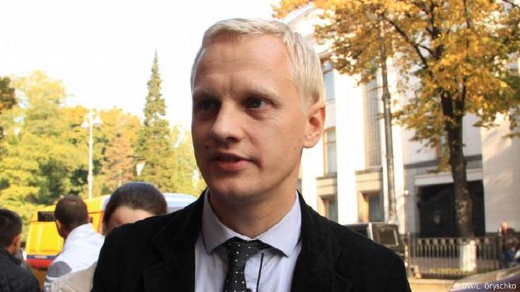 Під дверима помешкання родини антикорупційного активіста Шабуніна виявили гранати