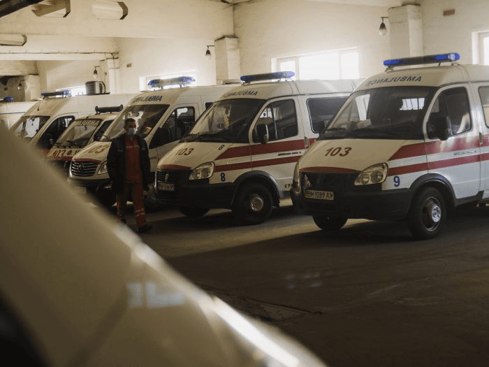 10 секунд тиші: Лікарі “швидкої” розказали про найрозповсюдженіші виклики під час святкувань