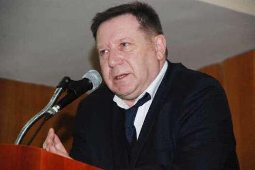 “Завалив мене на лавочку”: мистецтвознавець заявила про напад депутата Київоблради