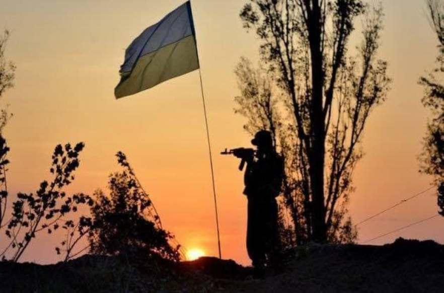13 серпня 2014 року закарбований в українську історію як тріумф нашого війська – Порошенко
