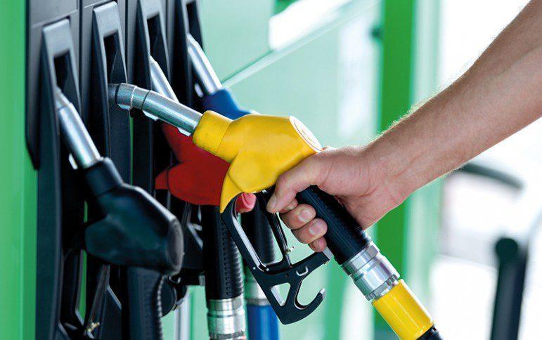 На українських заправках різко подорожчав газ