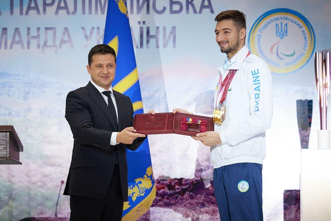 Паралімпійцю Максиму Крипаку присвоєно звання Героя України (ФОТО)