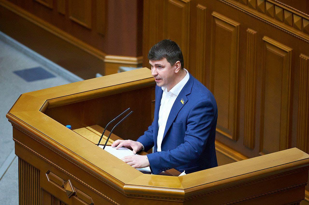 Нудило й були конвульсії: подробиці смерті депутата Полякова