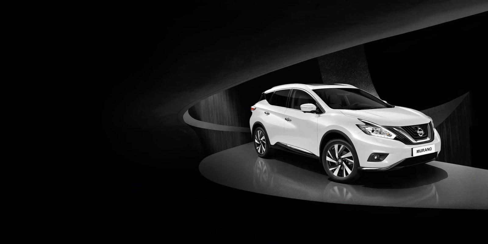 Nissan зупиняє роботу в Росії
