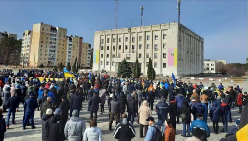 У Славутичі окупанти захопили лікарню та викрали міського голову
