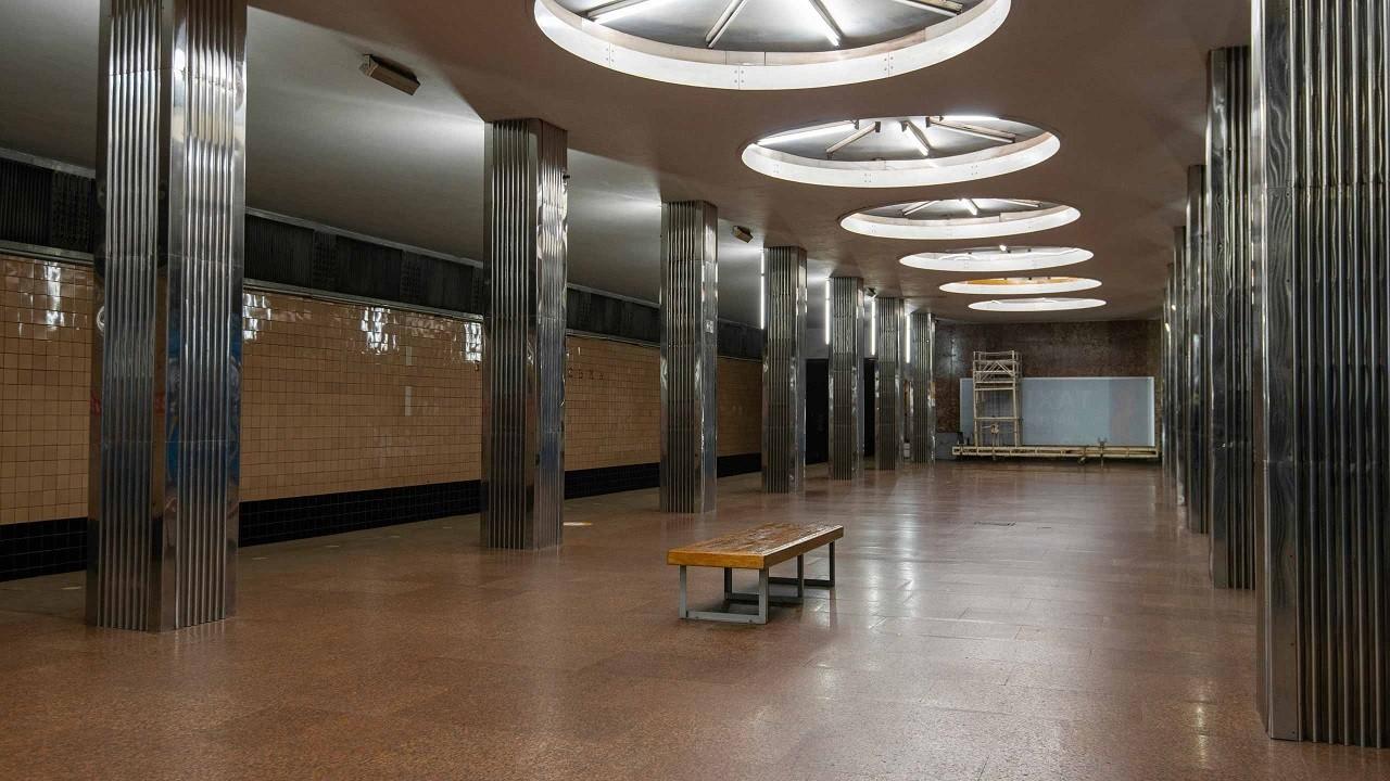 станція метро берестейська