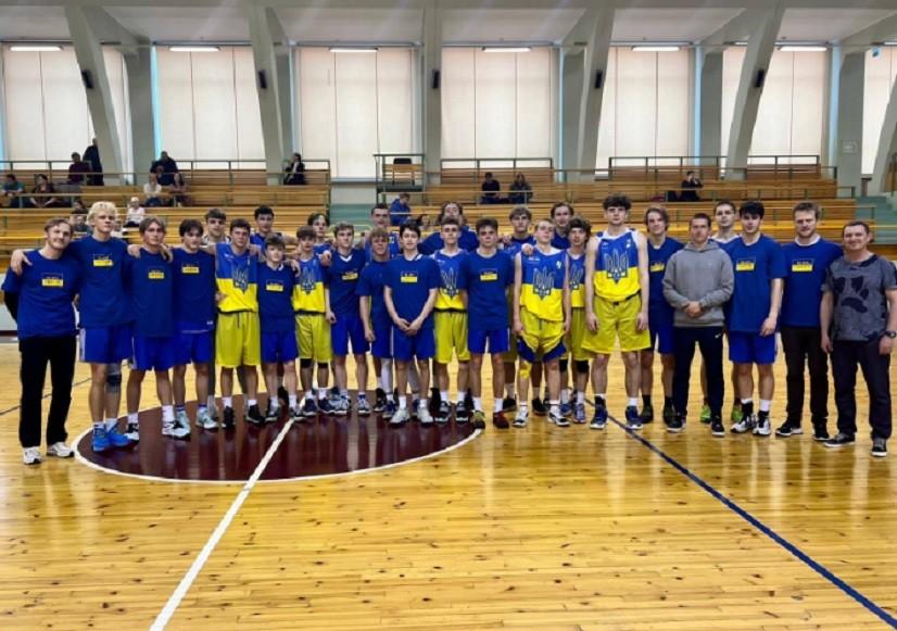 Українці здобули “бронзу” у Європейській молодіжній баскетбольній лізі