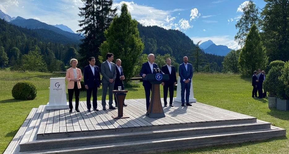 Лідери G7 пообіцяли надавати Україні безстрокову підтримку