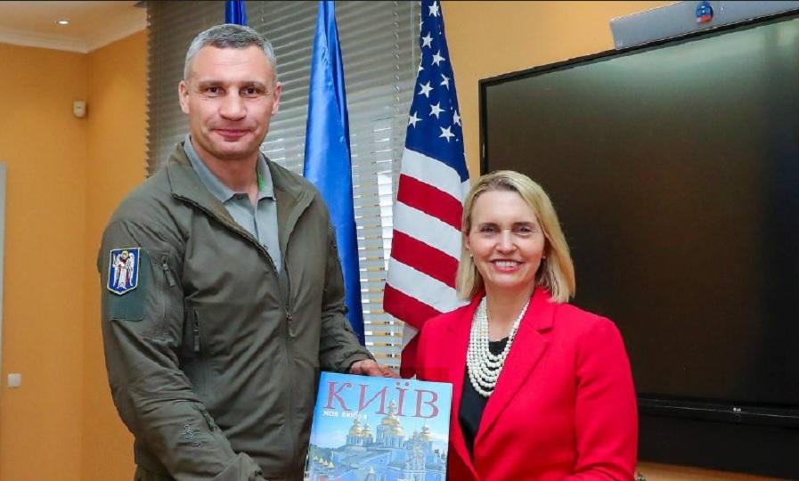 Кличко зустрівся з Надзвичайним та Повноважним Послом США в Україні