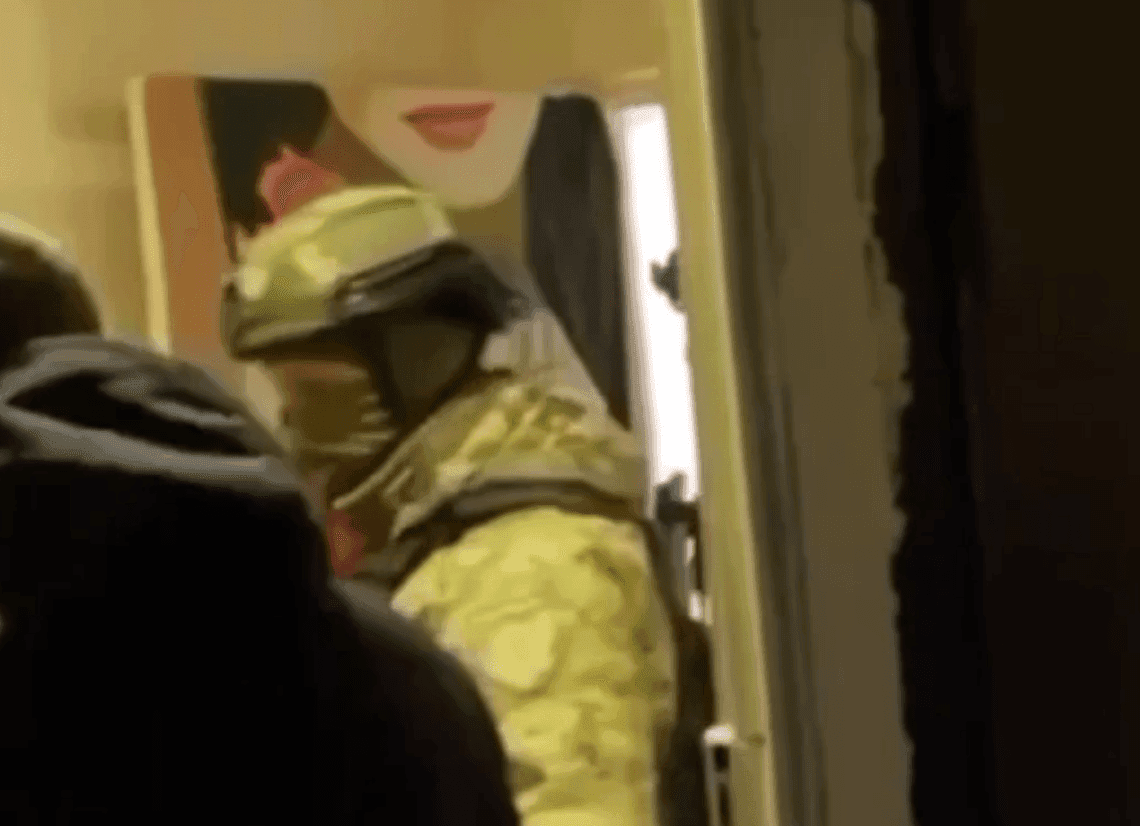 Змушувала дівчат працювати повіями: у Броварах затримали сутенерку