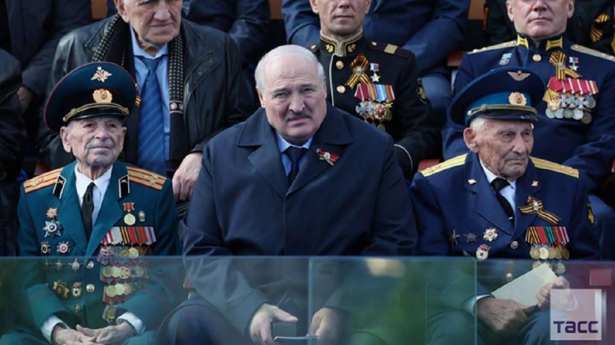 Смерть чи свобода: обговорюють ймовірні наслідки смерті Лукашенка