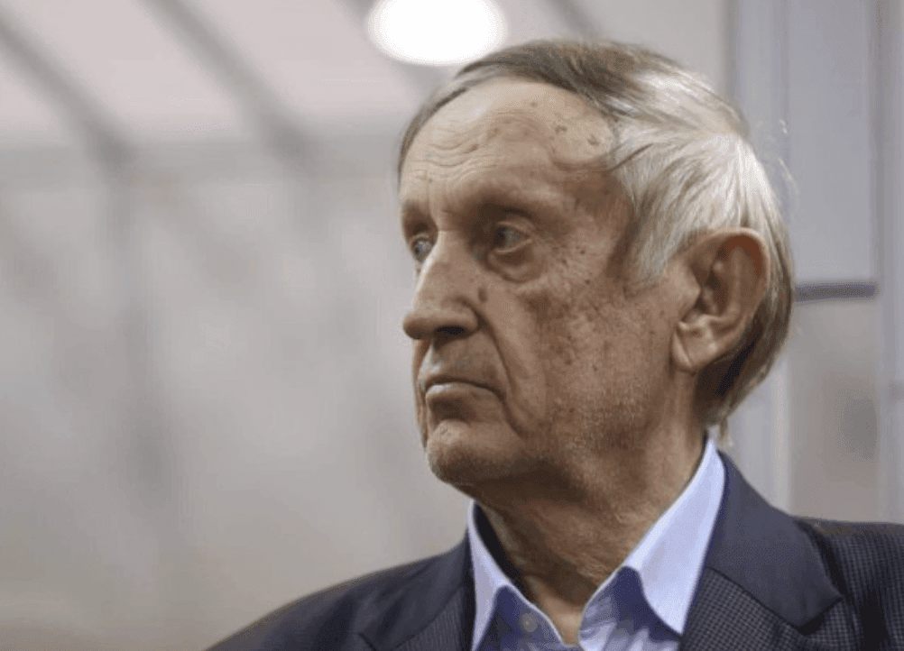 “Гєна в курсі справи”: президент “Мотор Січі” Богуслаєв блокував передачу гелікоптера розвідникам через “слугу” Геннадія Касая