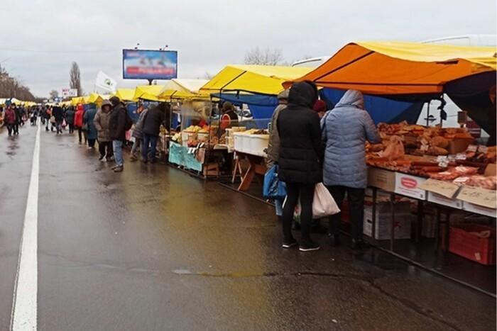 Продуктові ярмарки у Києві: куди піти на закупи цього тижня