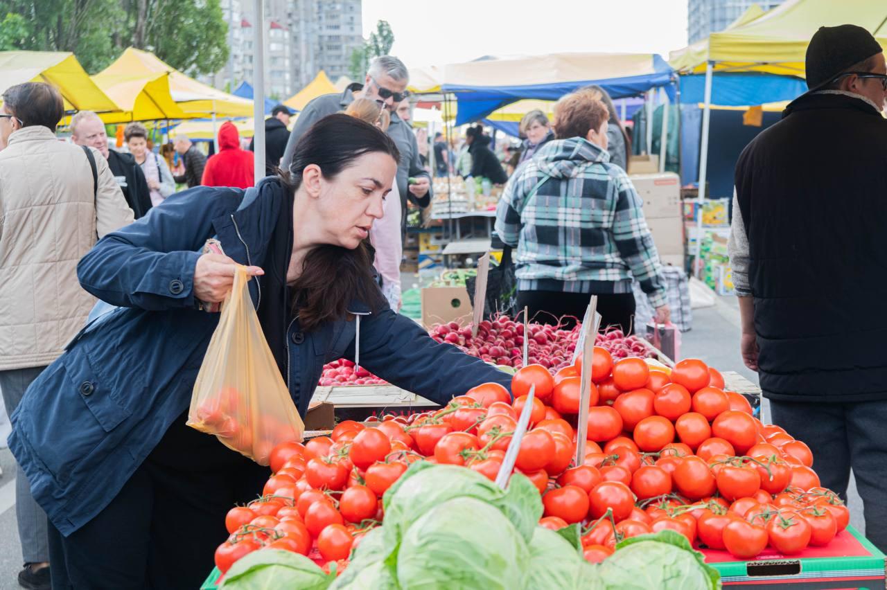 Ярмарки у Києві: куди податись на закупи цього тижня