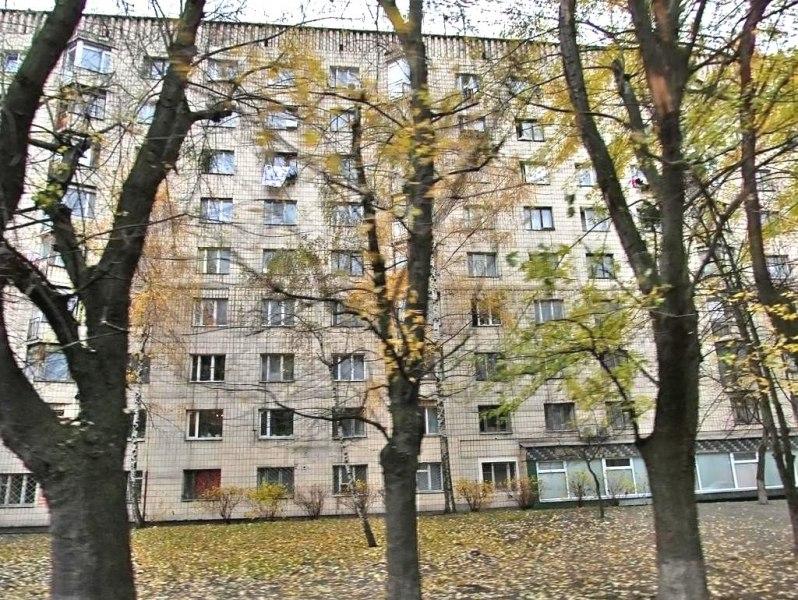 На Печерську у держави вкрали частину підвалу гуртожитка, вартістю понад 30 мільйонів