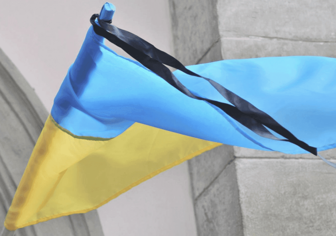 День жалоби у Києві: внаслідок ворожого ракетного удару у місті загинули 27 людей