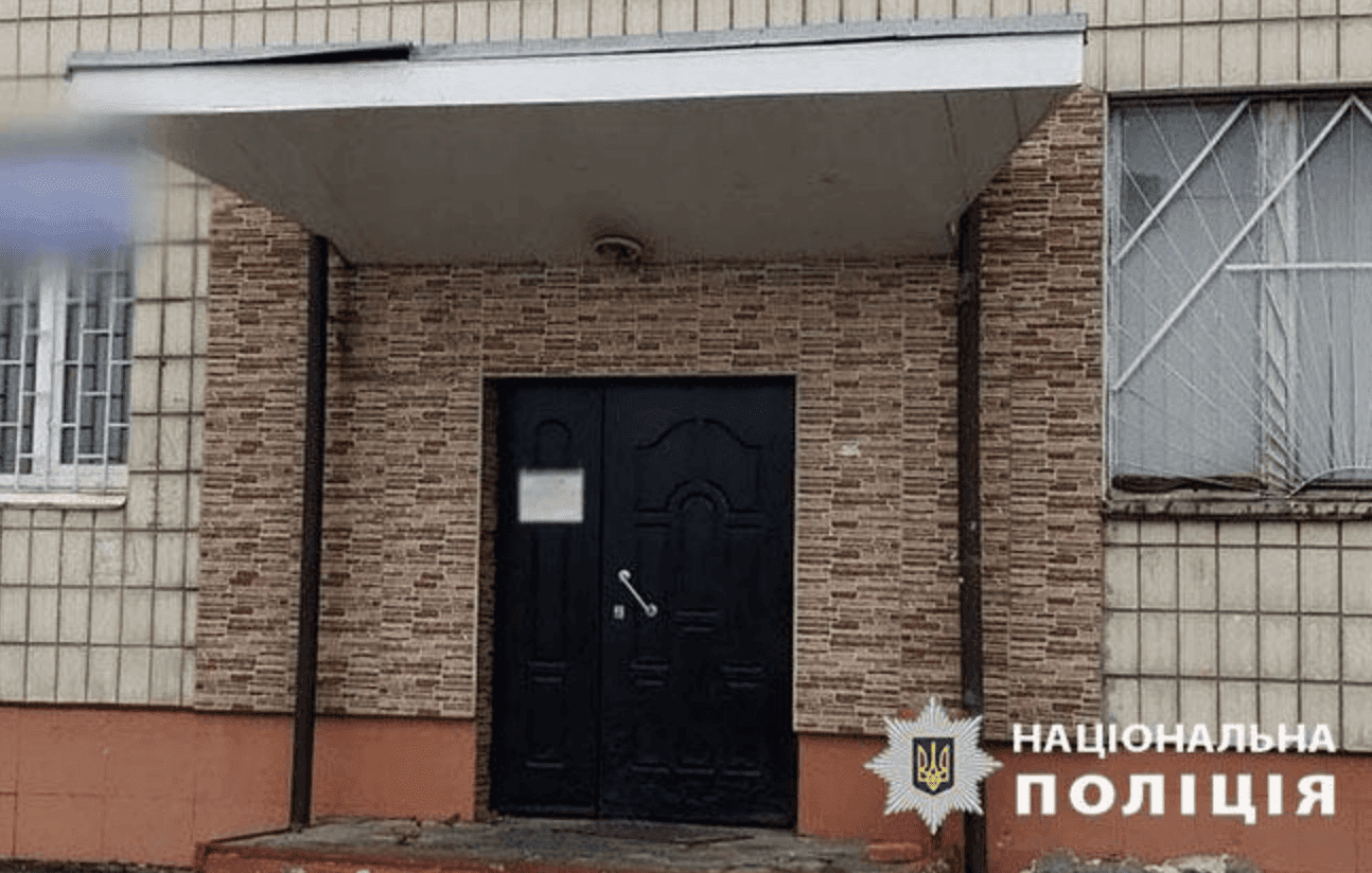 Оборудка на мільйон: у Києві злочинці на чолі з нотаріусом привласнювали кошти померлих