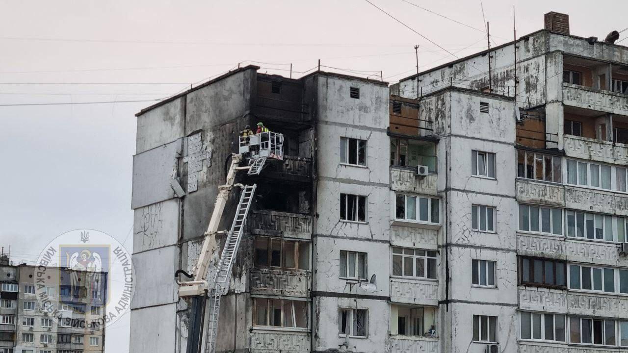 У Києві внаслідок російської атаки постраждали люди: деталі