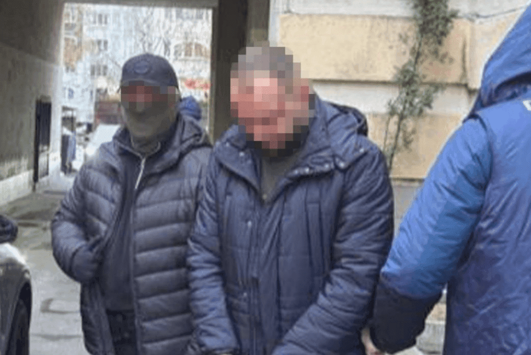 Закликав до держперевороту: у Києві затримали послідовника партії Шарія