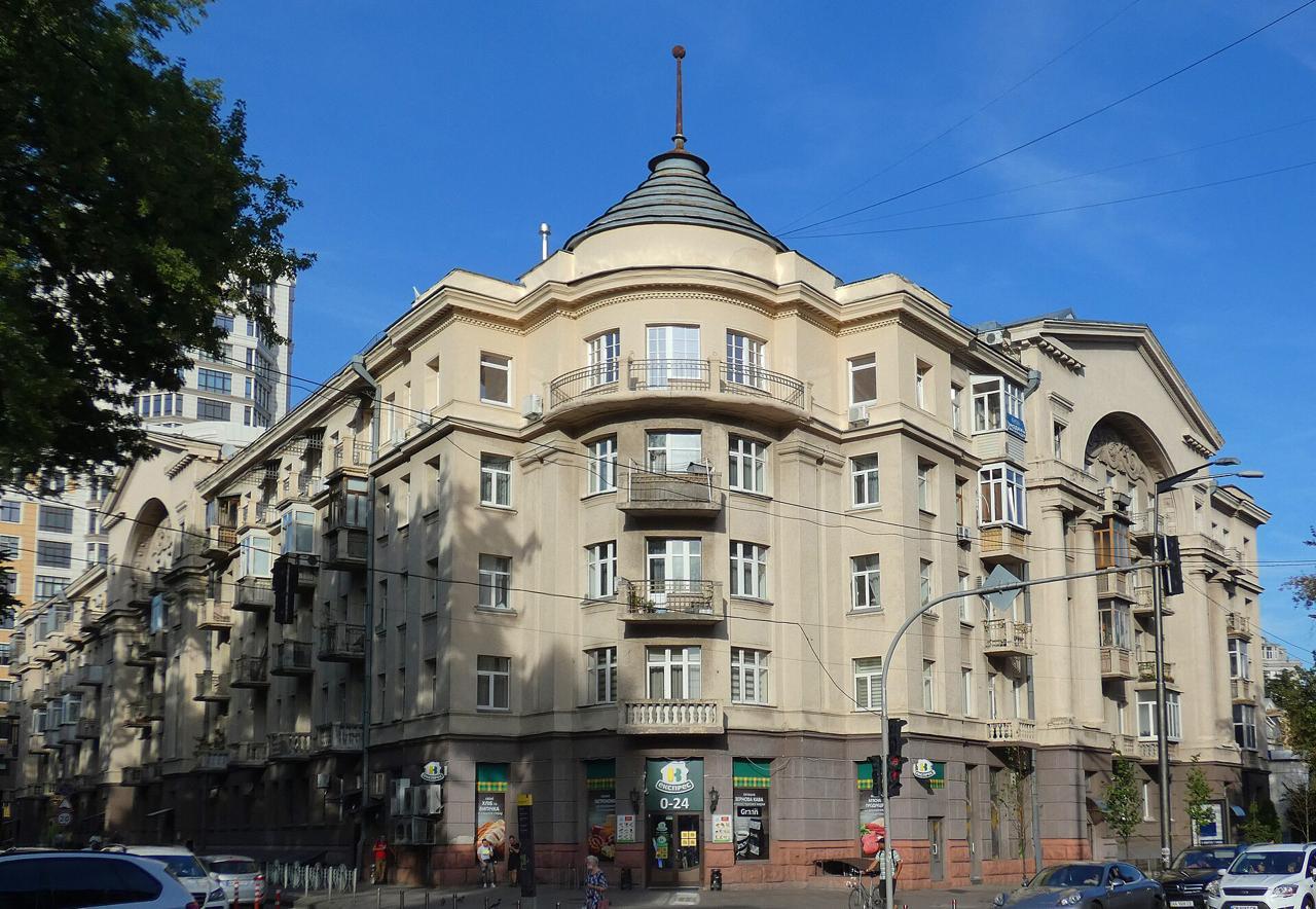 Суд залишив елітну квартиру в центрі Києва у власності громади міста