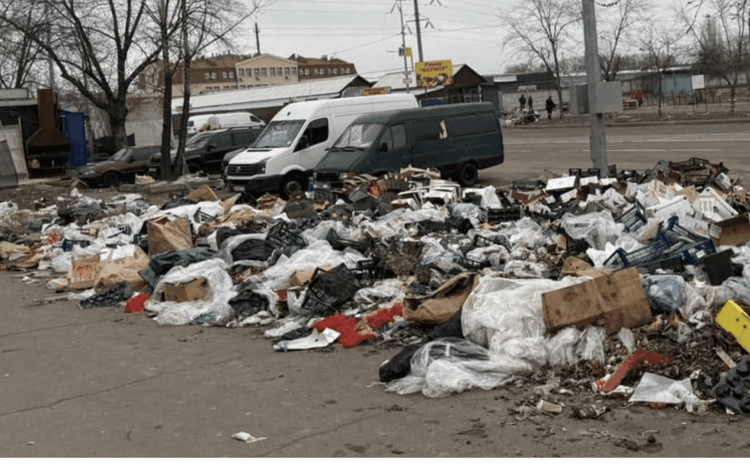 Кияни смітять майже всюди: як змінився благоустрій міста за останній тиждень