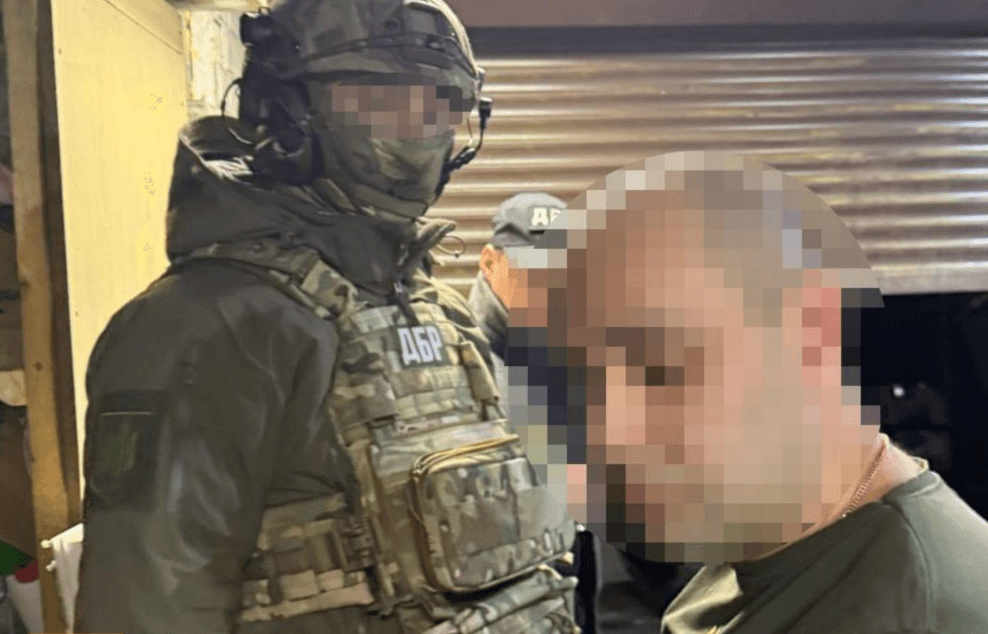 Столичний податківець вимагав хабарі за невтручання в роботу підприємців