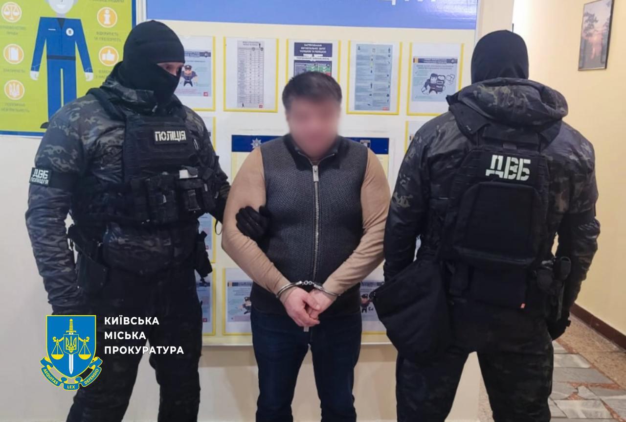 Водія “Mercedes-Benz”, який протягнув поліцейського, відправили до СІЗО на 60 днів
