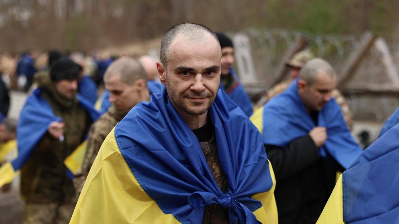 Україна повернула з російського полону 175 військових