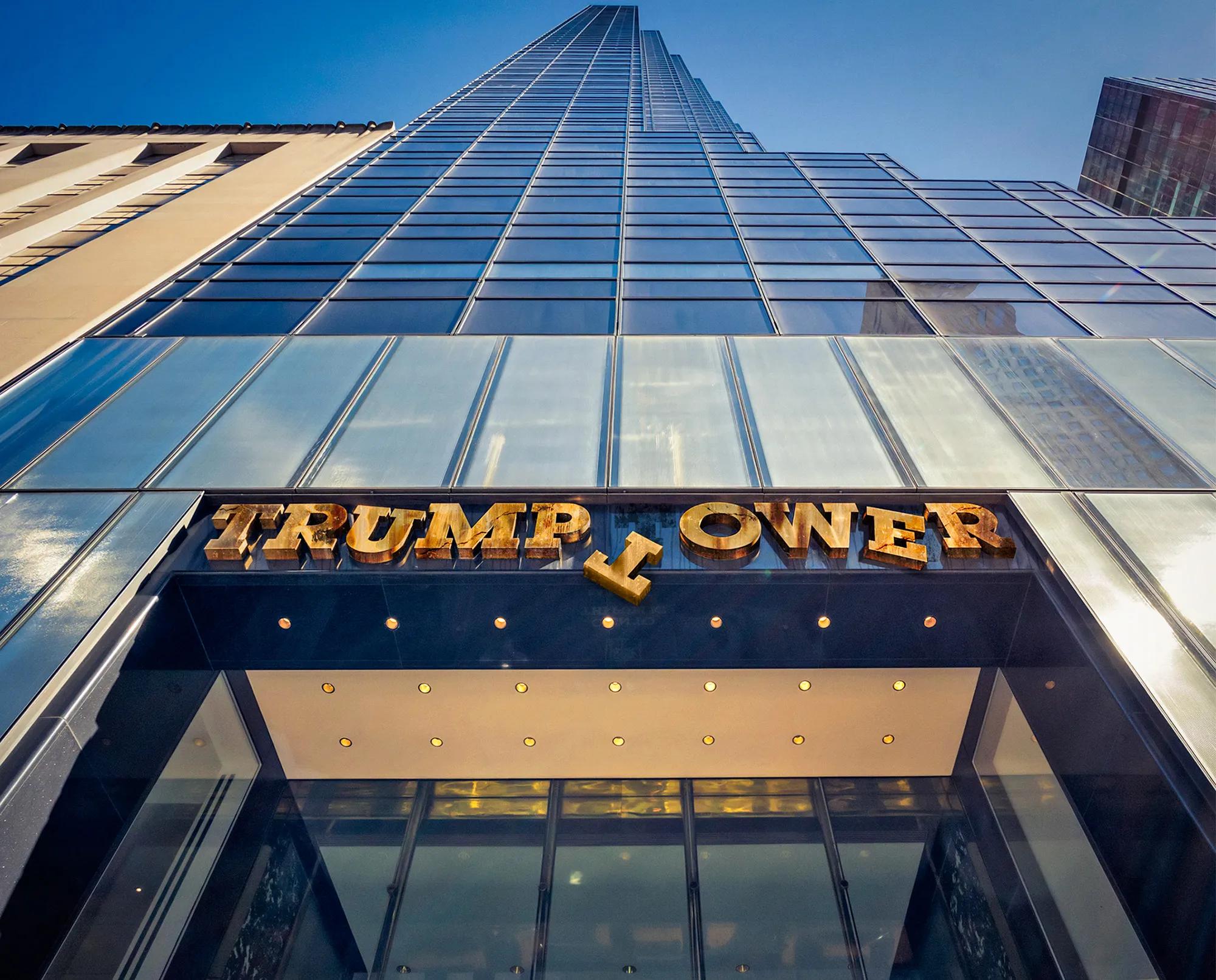 Масові затримання у Trump Tower: поліція схопила 98 протестувальників