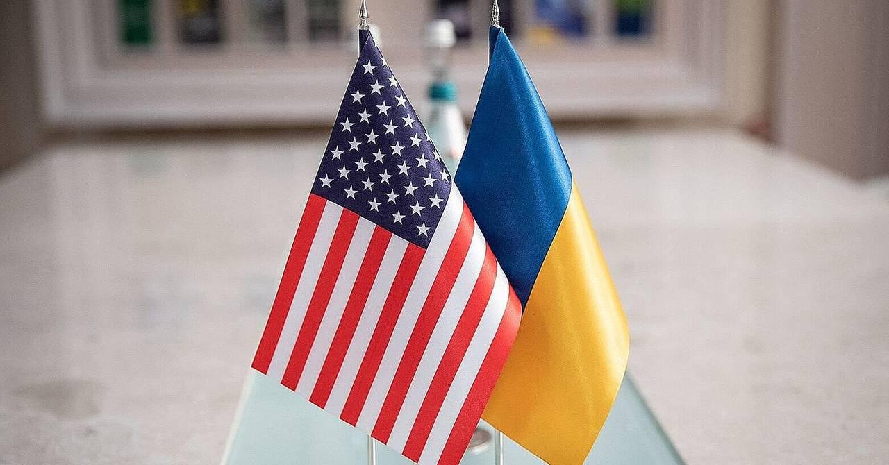 Україна, США, прапори