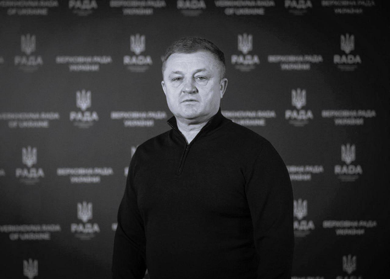 Помер народний депутат Володимир Мороз