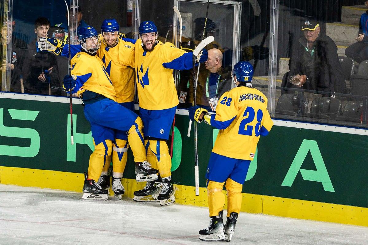 Перша перемога чоловічої збірної України з хокею на чемпіонаті світу-2025 в Румунії