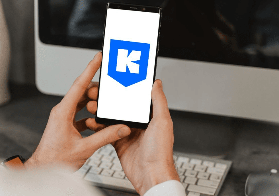 Столичні комунальники та соцпрацівники тепер мають посвідчення у «Києві Цифровому»