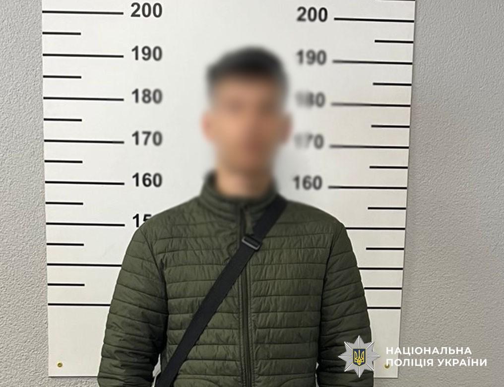 На Оболоні підліток забив безхатька до смерті дерев’яною палицею